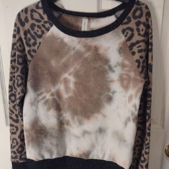 Leopard Tie-Dye Sweatshirt Size Small Together Clothing - Picture 4 of 6